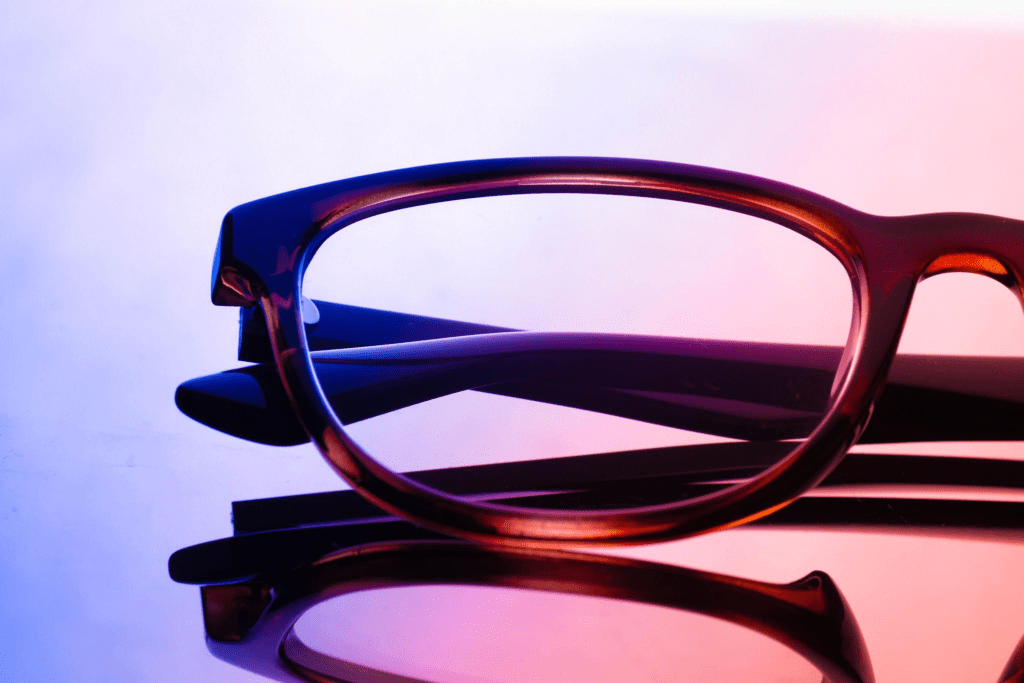 5 Inspirasi Kacamata Retro Minimalis yang Wajib Dicoba di 2026