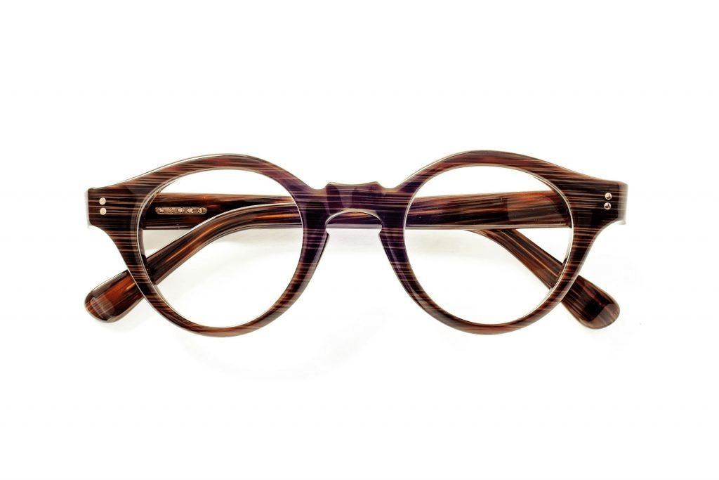 5 Inspirasi Kacamata Retro Minimalis yang Wajib Dicoba di 2026